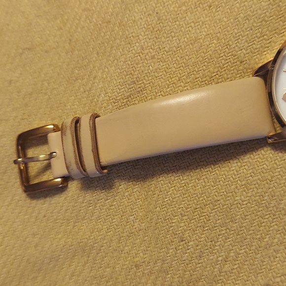 Kate Spade Watch - Picture 7 of 8